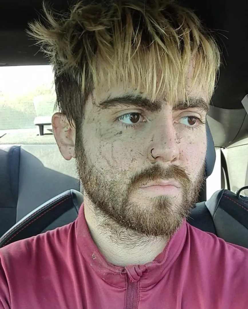 Got a bit muddy playing football ✌🏻