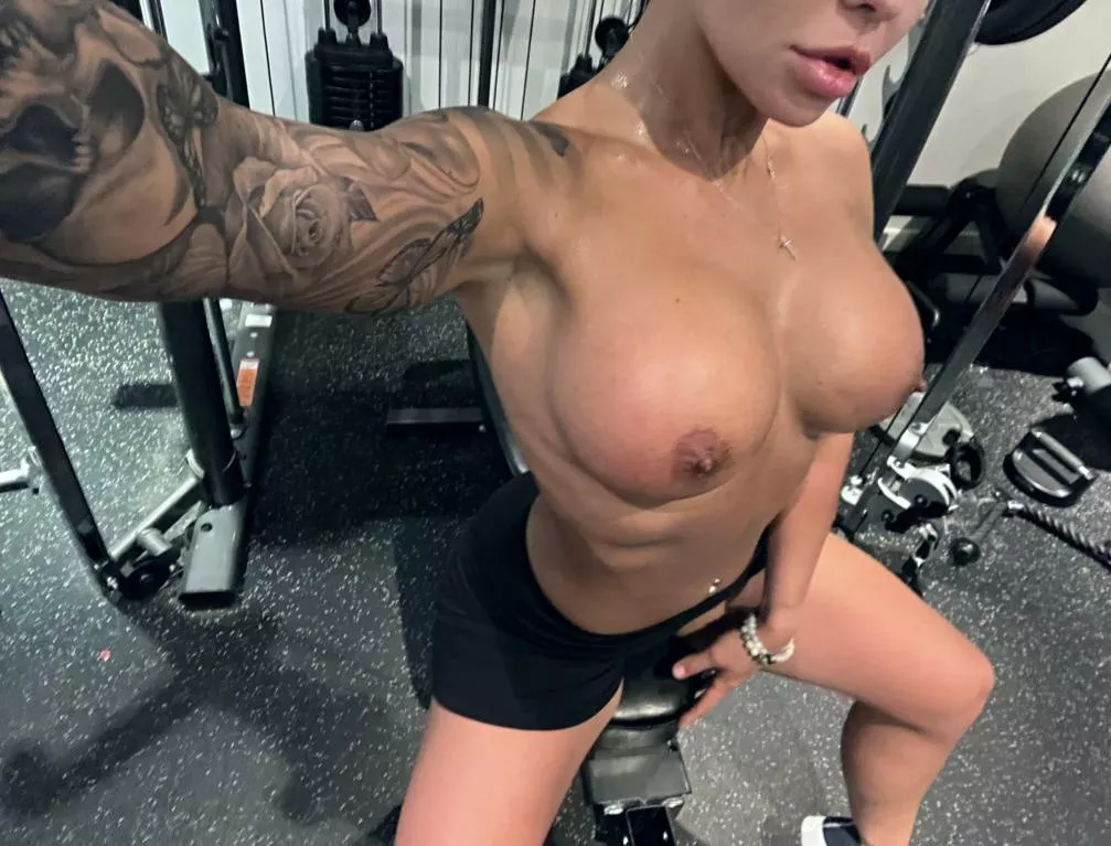 Got a little hot during my workout today , all gyms should be topless for the girls I think