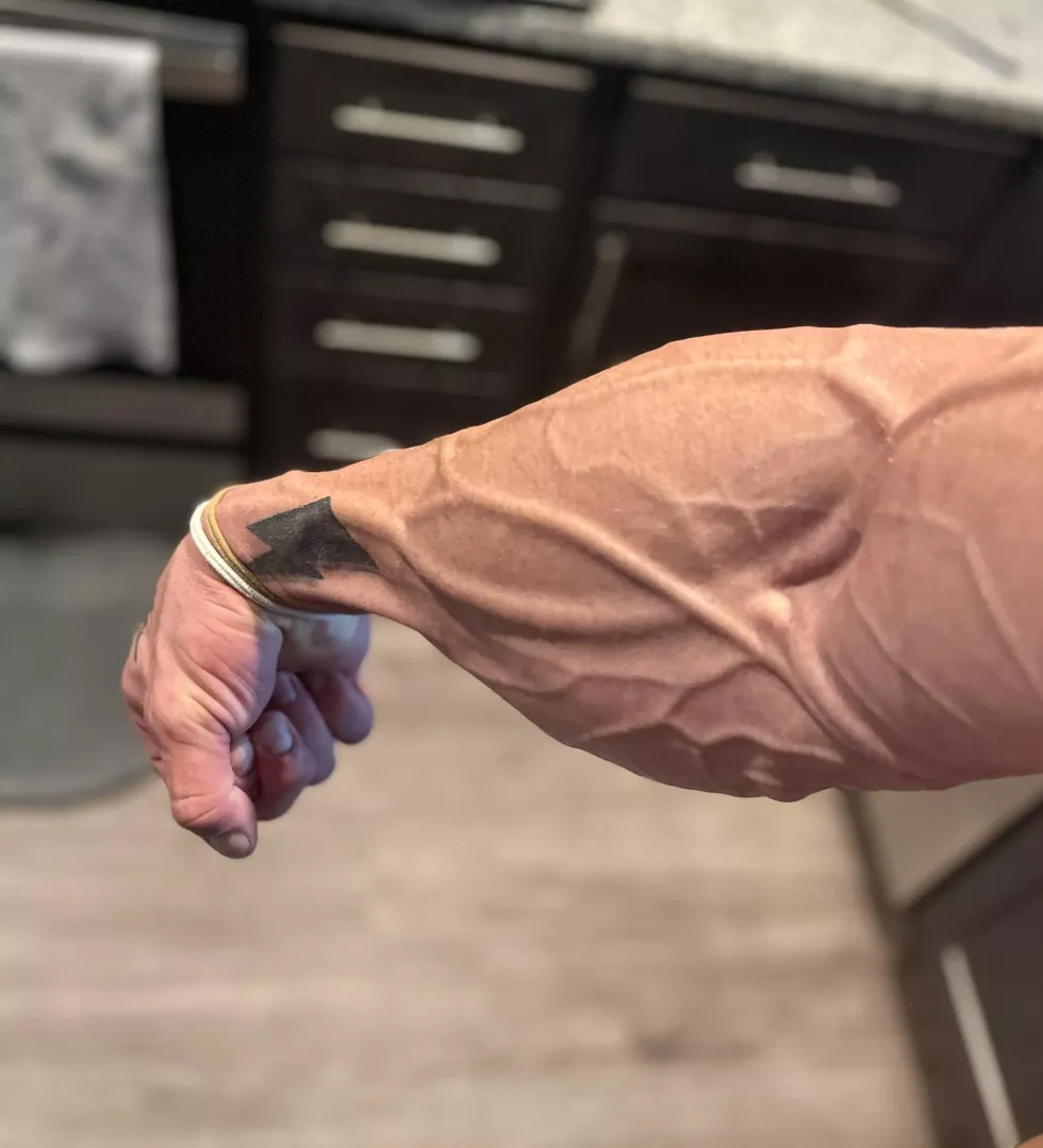 Got forearms?? 😏