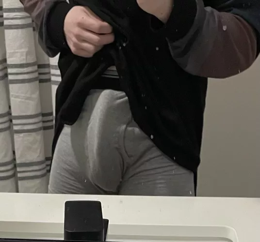 Got hard in the mirror this morning ;)