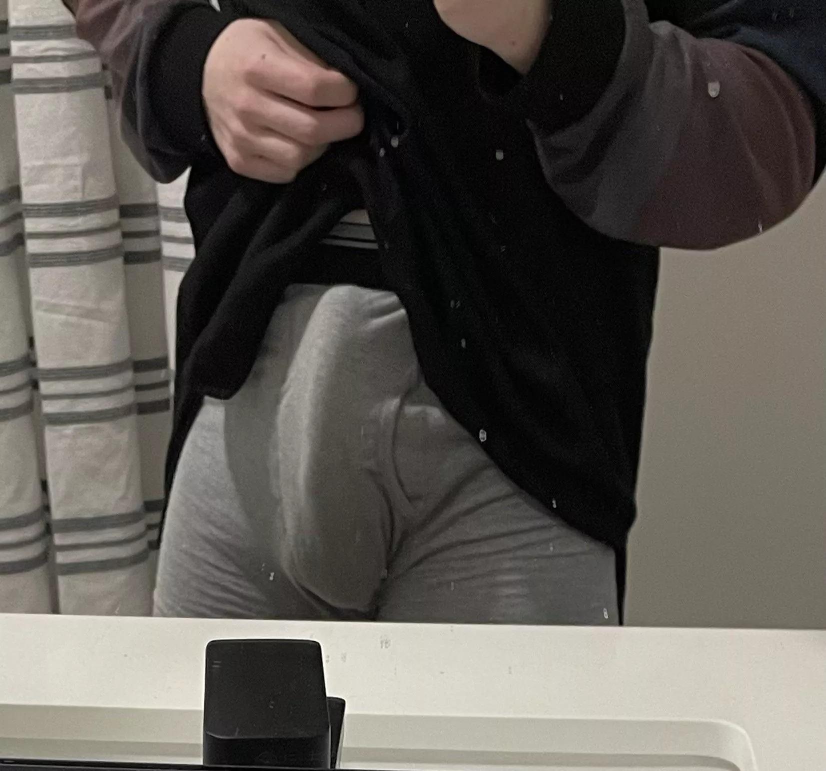 Got hard in the mirror this morning ;)