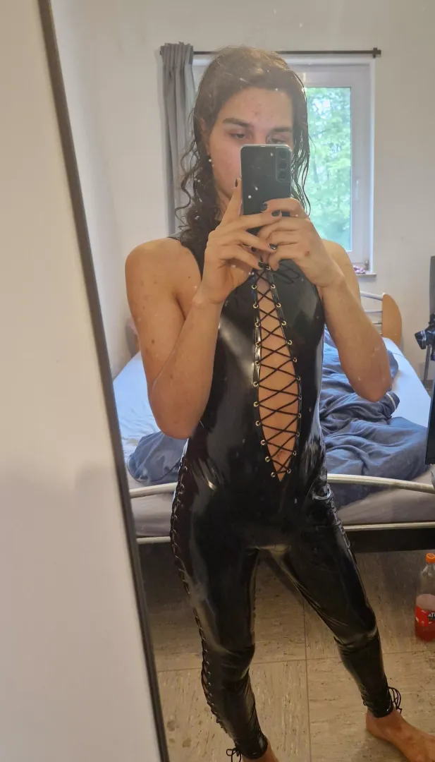 Got me a Catsuit😻
