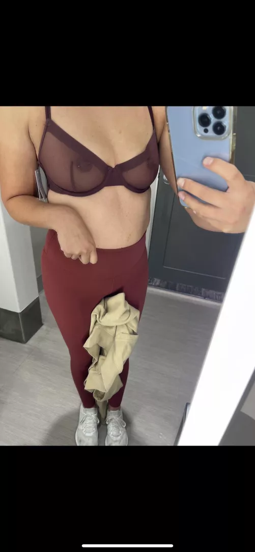 Got my nipples pierced recently. And I love them 😍