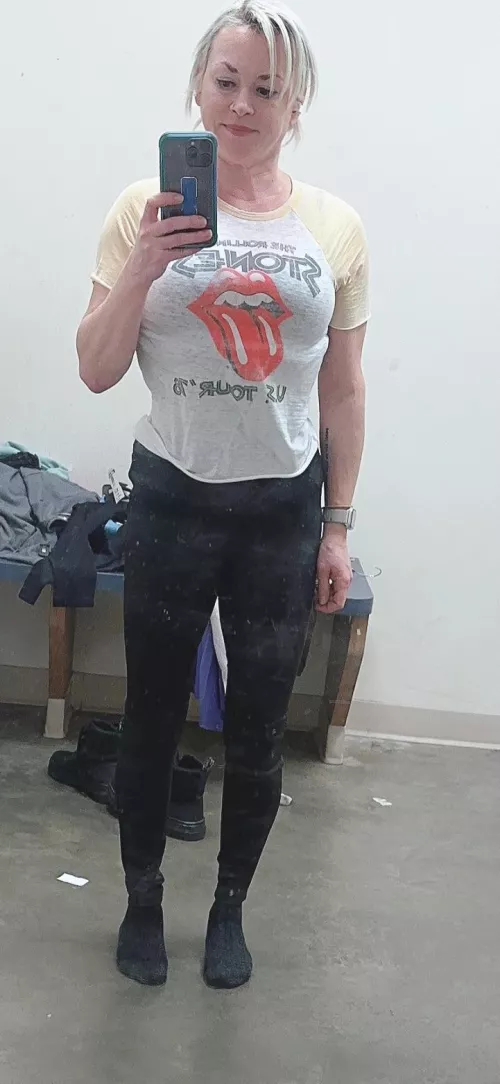 Got these cute new leggings