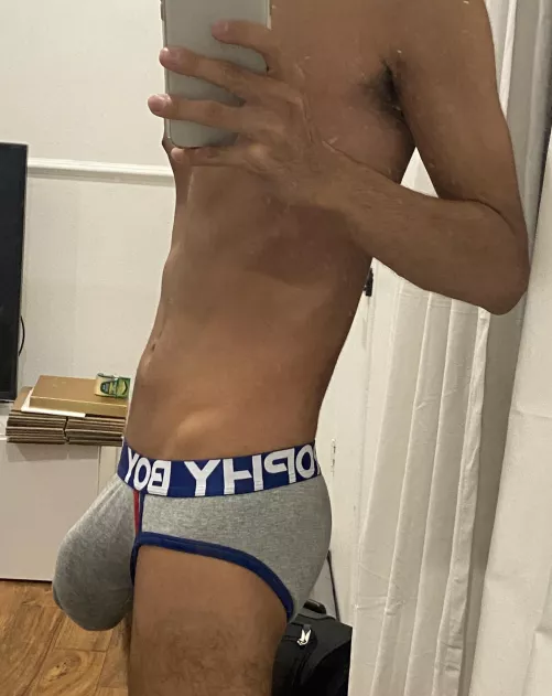 Got these for the extra room but def can’t walk around like this 😅