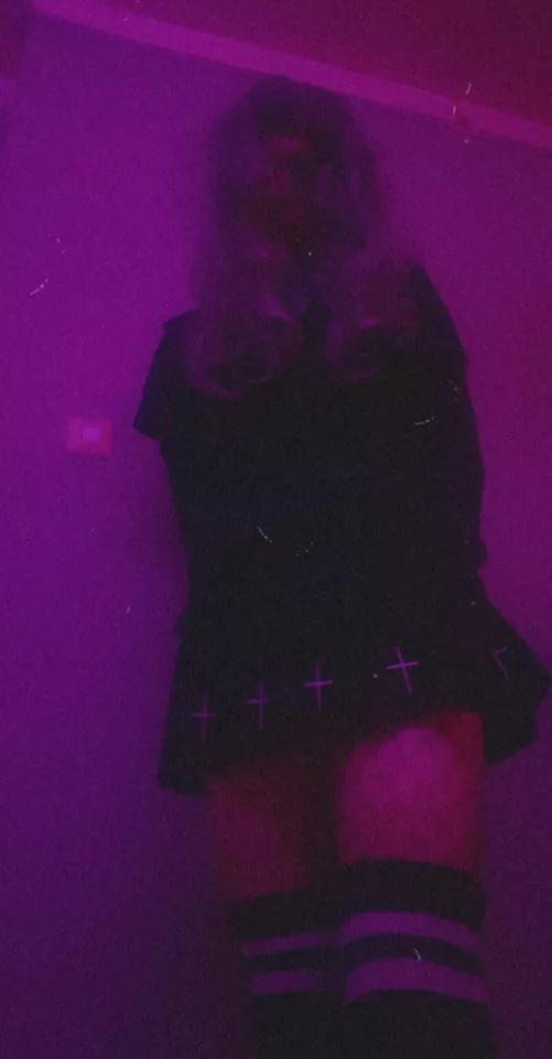 goth femboyo😁