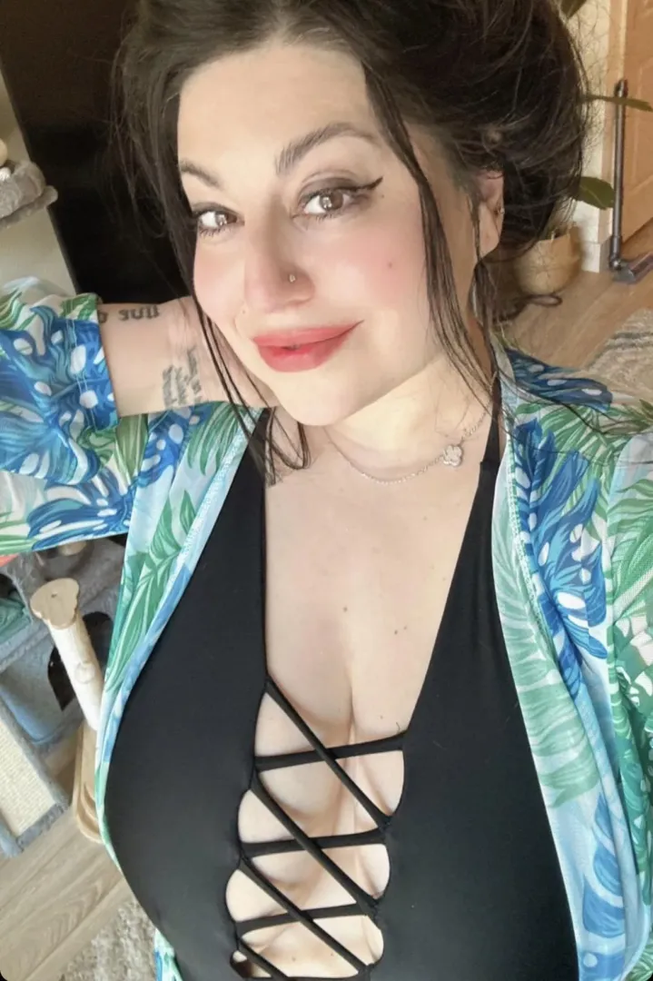 Goth Swimming