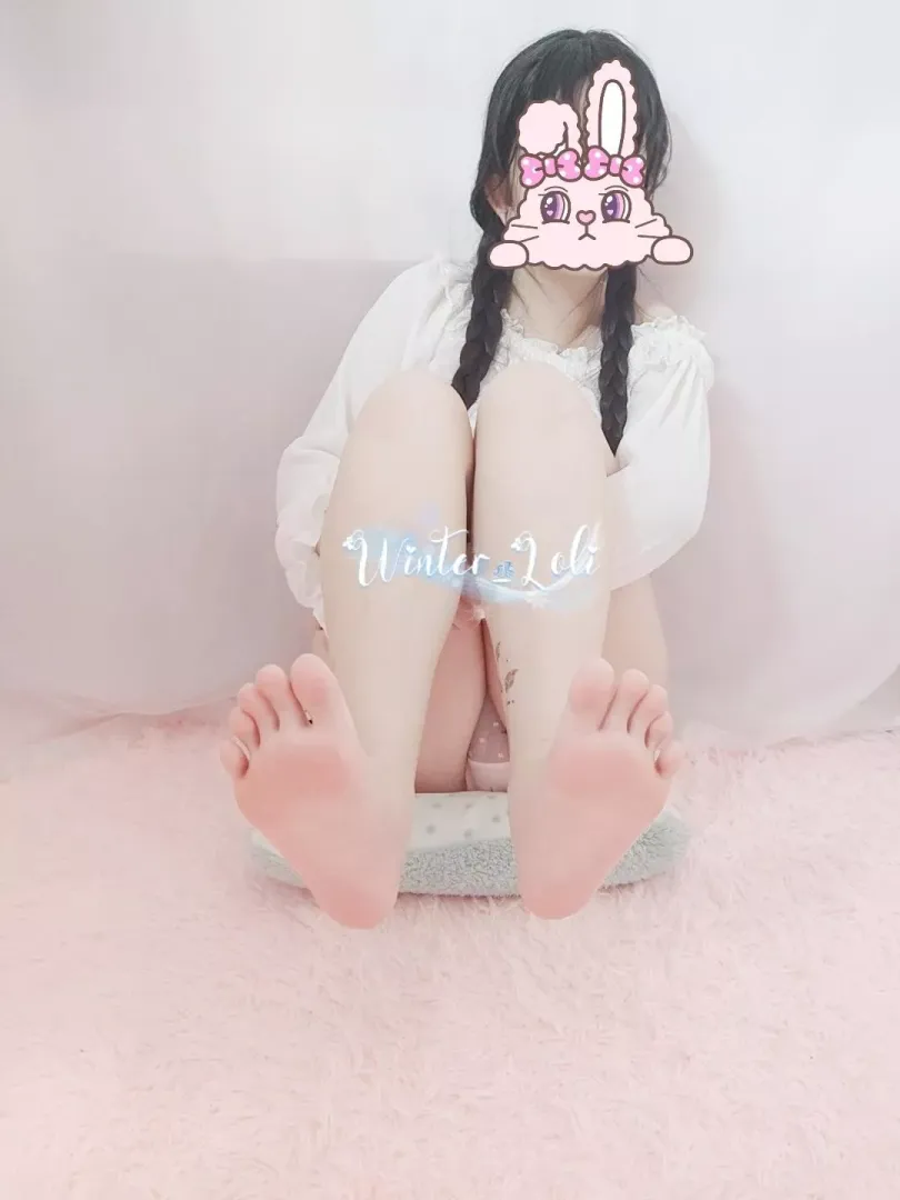 graceful thin azn teen