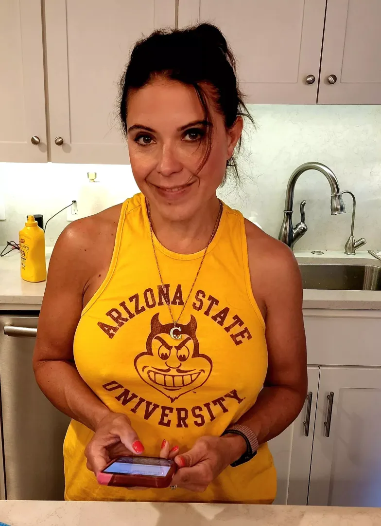 Graduated long ago, but maybe I can be the House Mom. (46F)