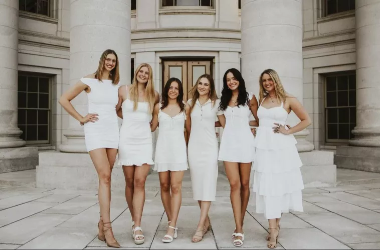 Graduating Seniors [6]