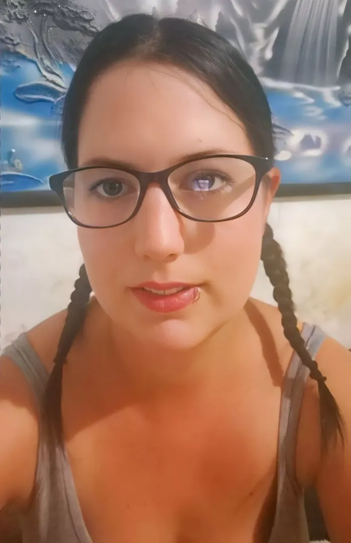 Greetings from Germany:)
