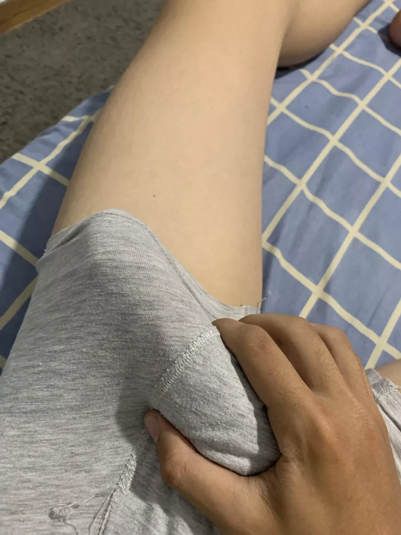 Grey boxers