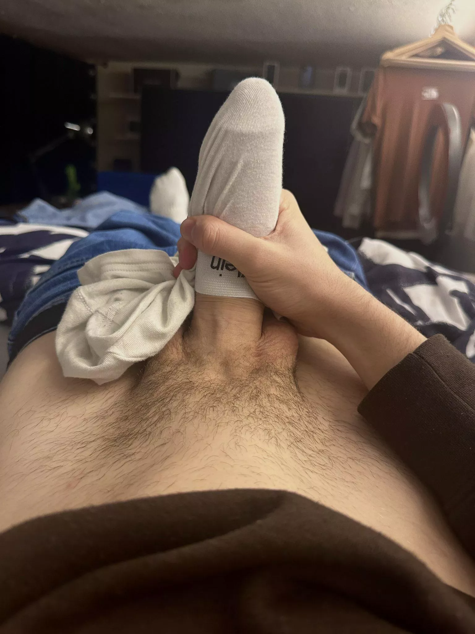 Guess my girth 🤷🏼‍♂️
