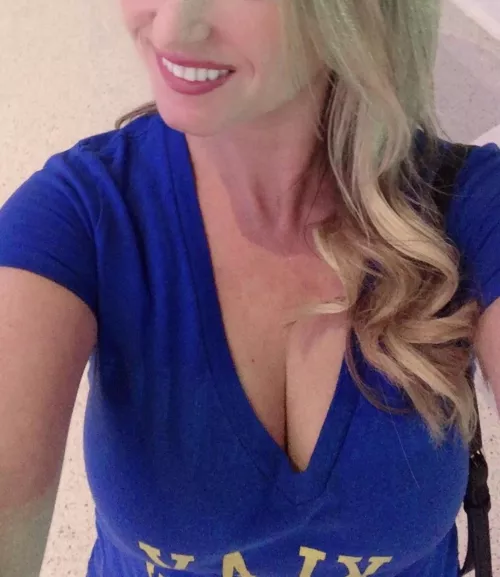 Guess the size of Big Naturals