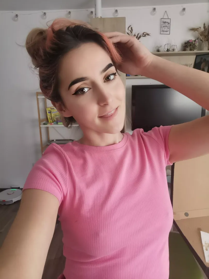 guess what... i love pink haha