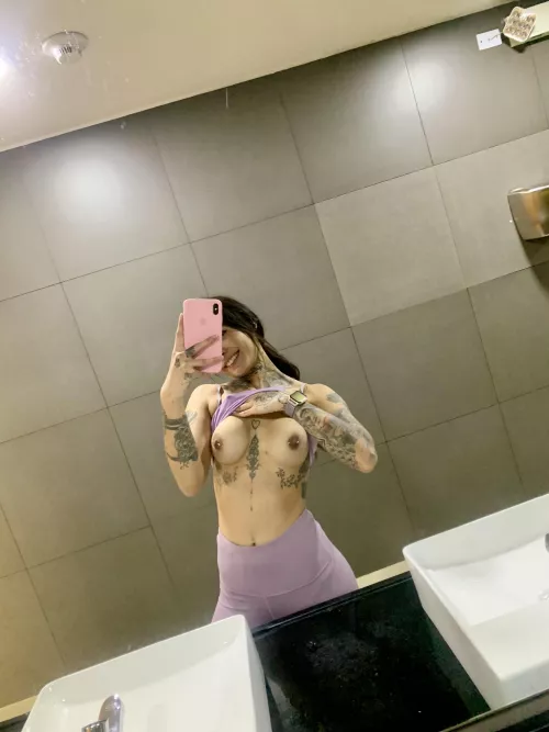 Gym and horny day 