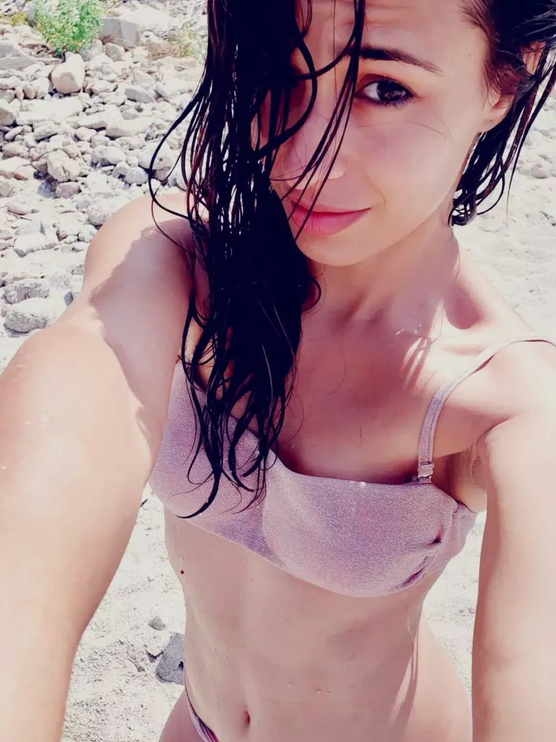 Gym & beach [F]