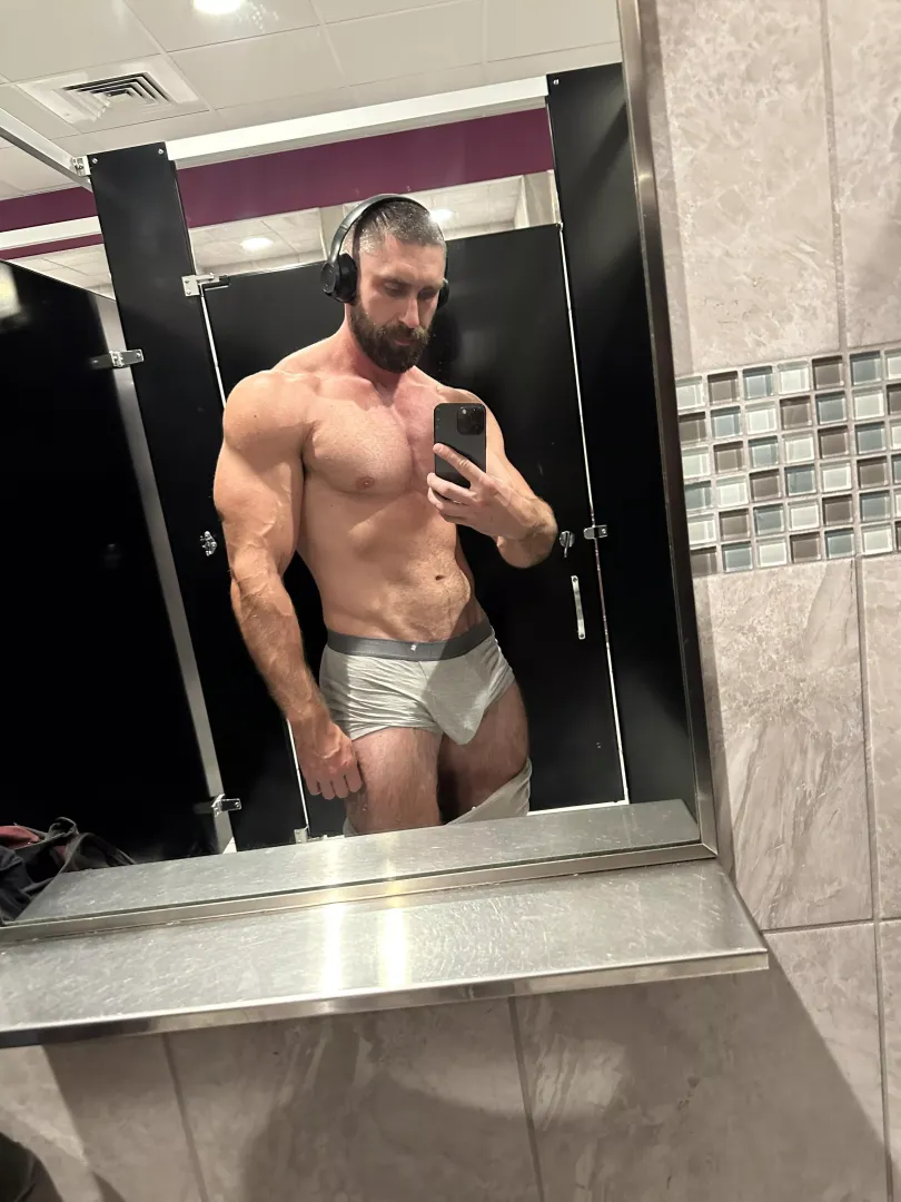 Gym selfie