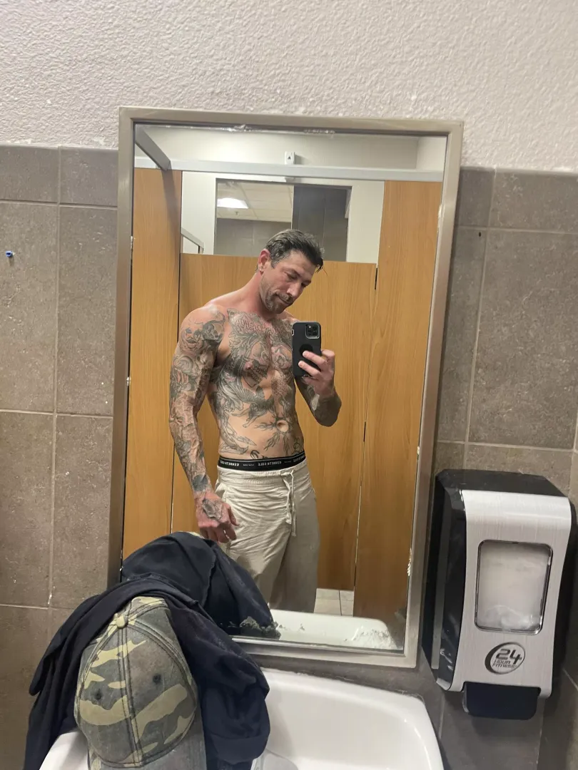 Gym selfie