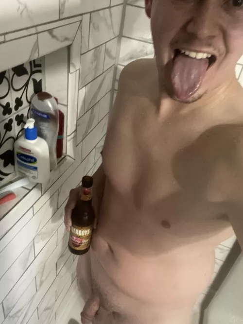 Gym, tan, and shower beer to “warm up” on a Friday morning! Who’s joining? (28)