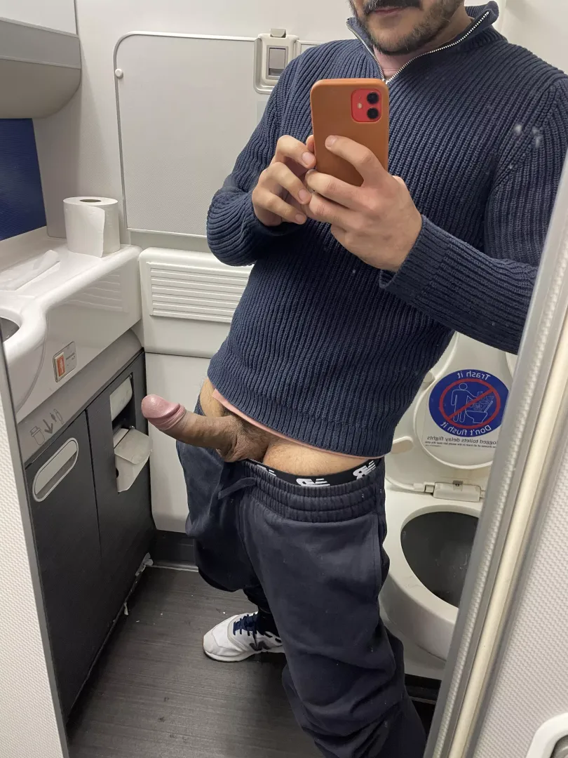 Had to cum at least 3 times during this 14h flight.