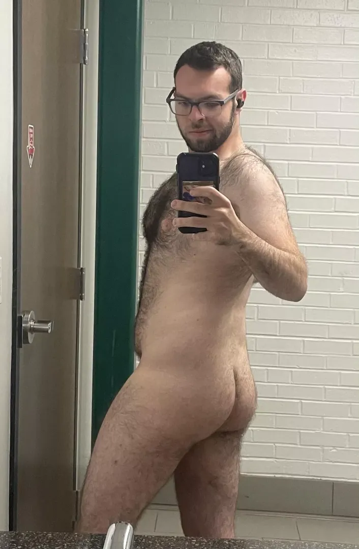 Hairy bro butt at your service