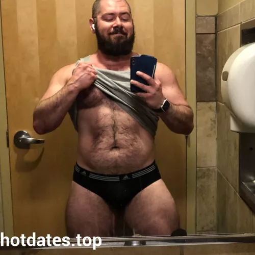 Hairy enoguh to ift in here?