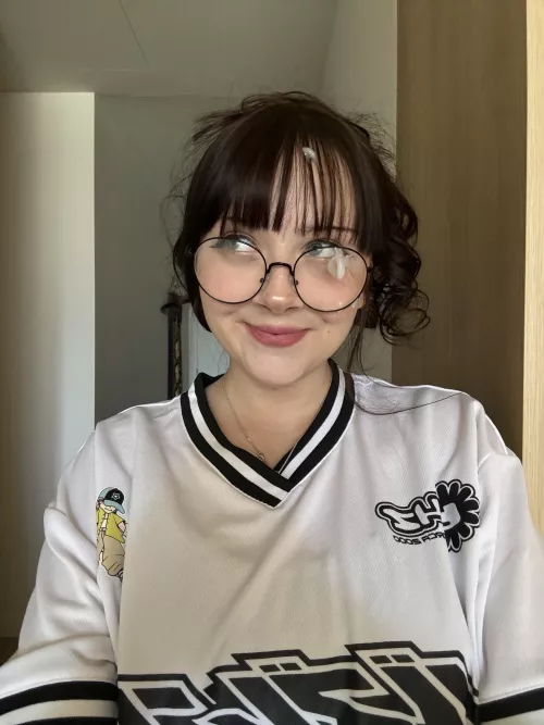 Half Asian girl here! I was served cum for breakfast! 🍽️🥢