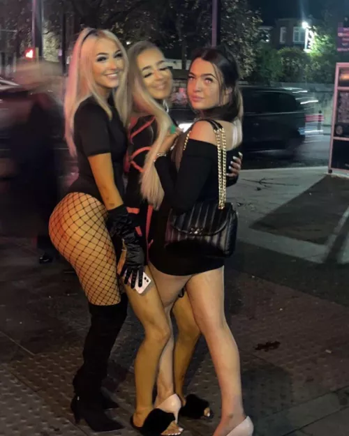 Halloween girls in the UK