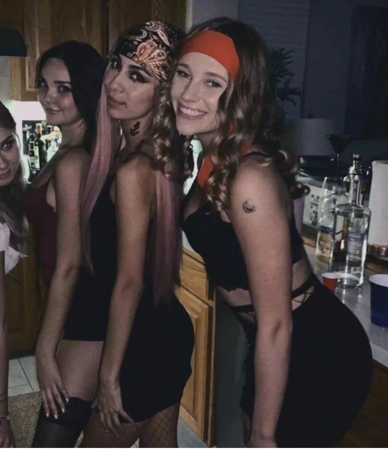 halloween lates