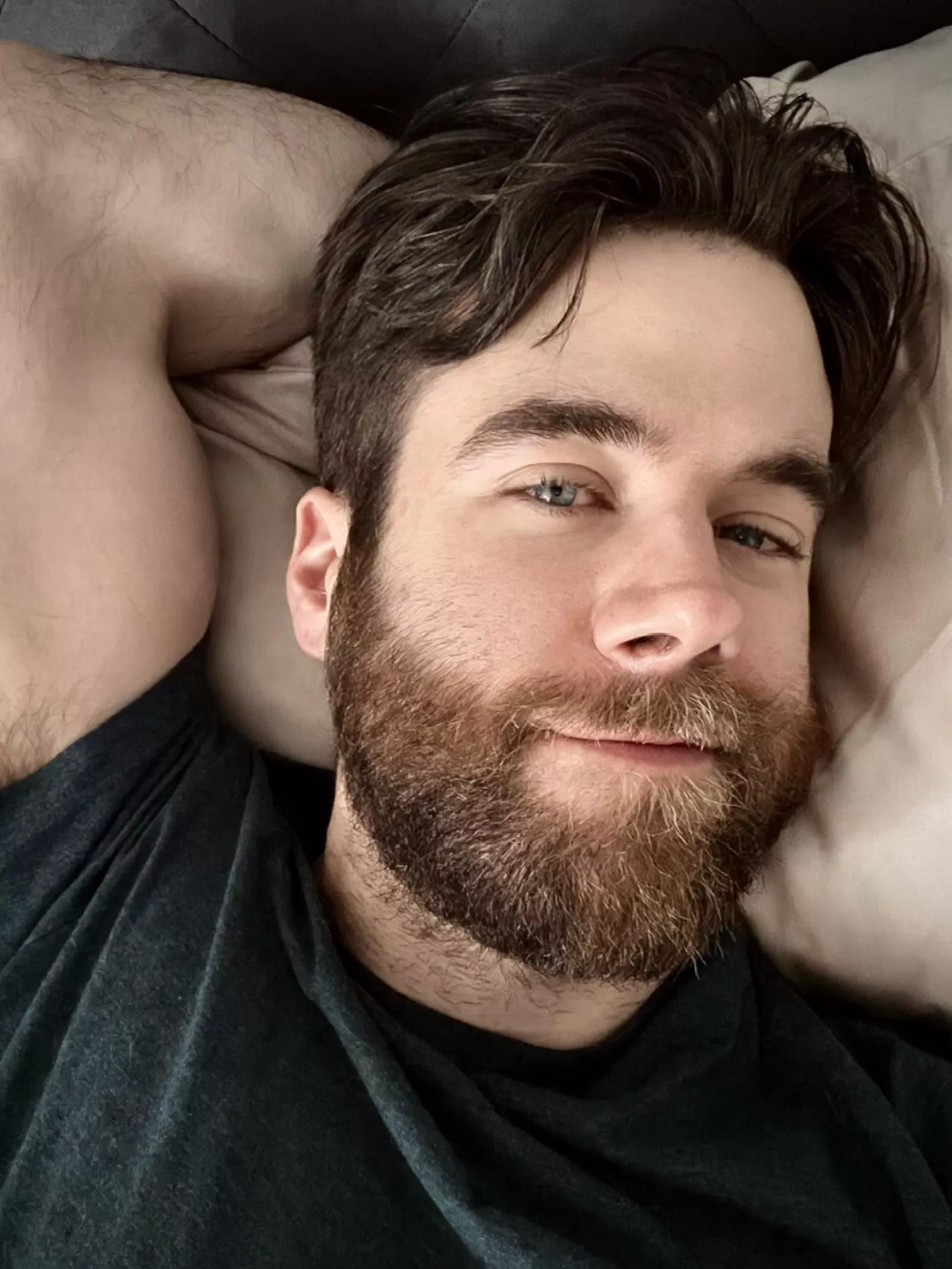 Halo Infinite was infinitely crashing so I crashed on my bed during lunch instead and woke up feeling 💯 wholesome