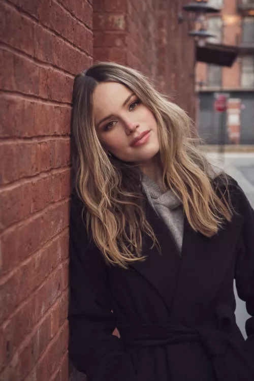 Halston Sage
