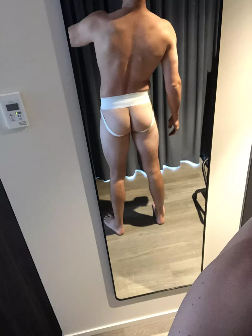 Hanging out 🙈 24
