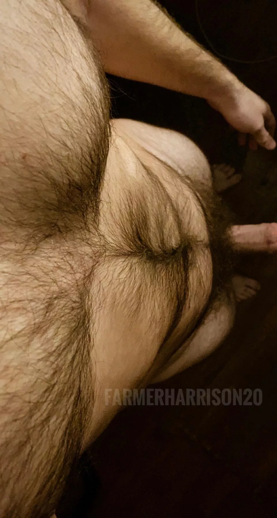 Happy Friday Bros, Help me out before work? [32]