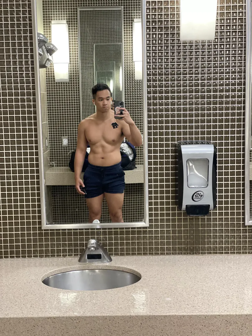 Happy Friday. Don’t forget to workout before the weekend