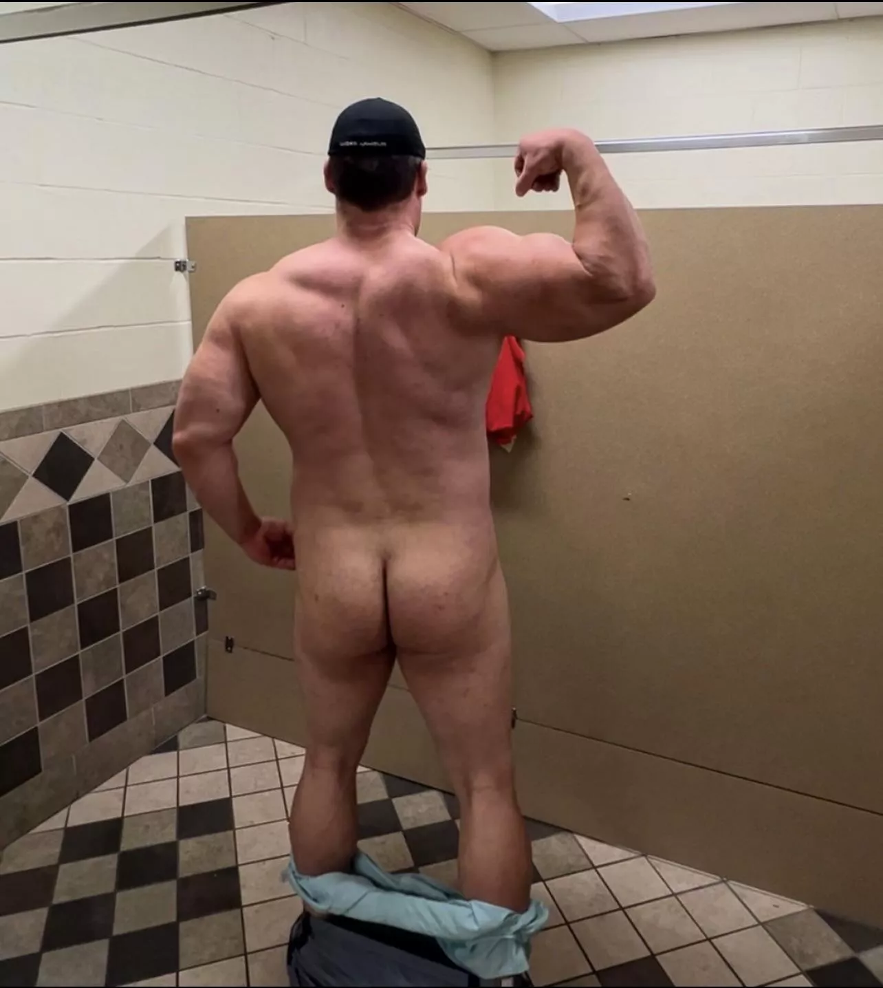 Happy Hump Day 🍑