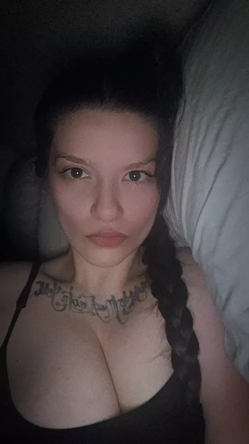 Happy hump day 😈🖤