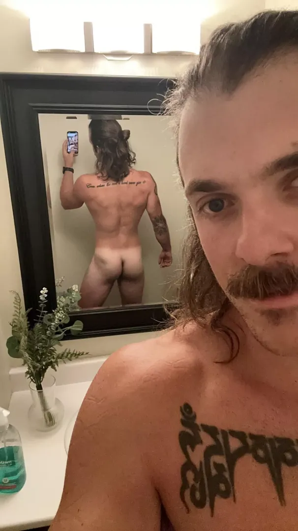 Happy hump day ladies