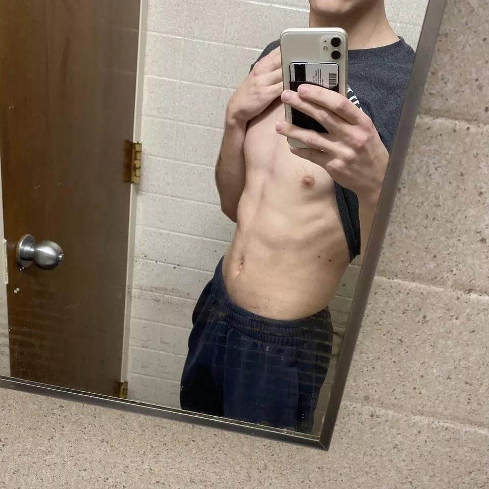 Happy Monday 🙈
