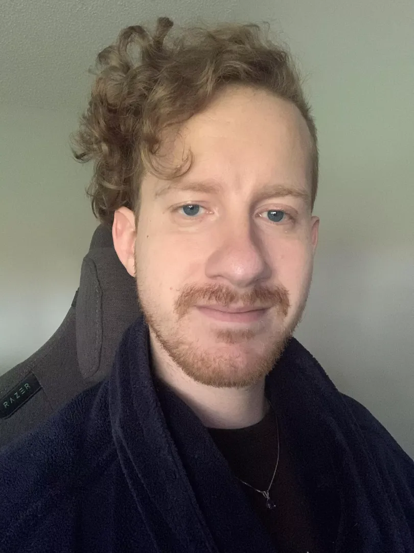 Happy Monday everyone! Pardon the messy hair