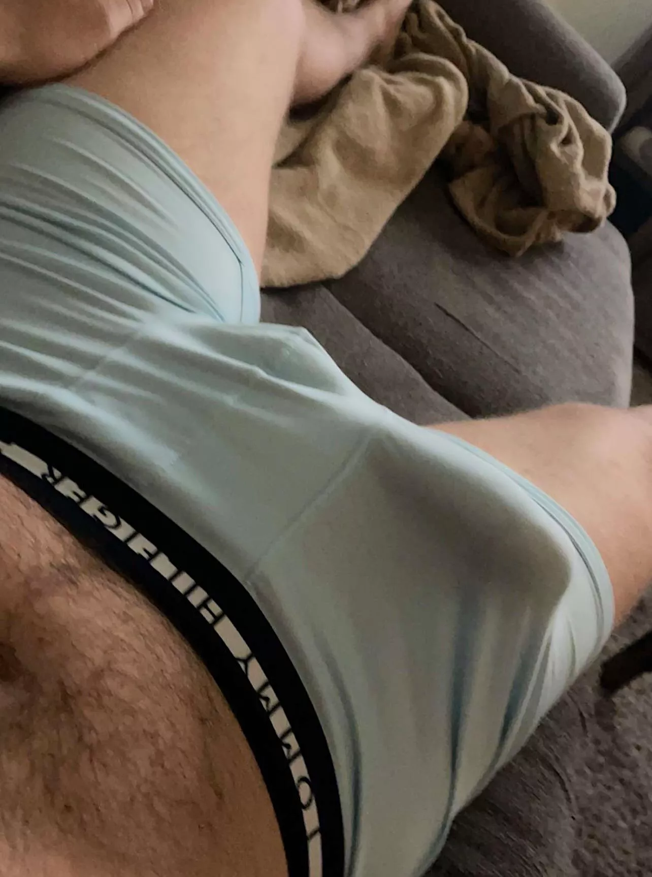 Happy new year from me and my bulge 😈