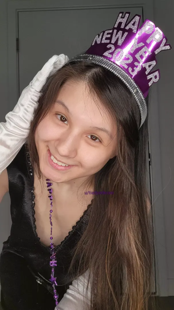 happy new years! from your favorite silly Asian