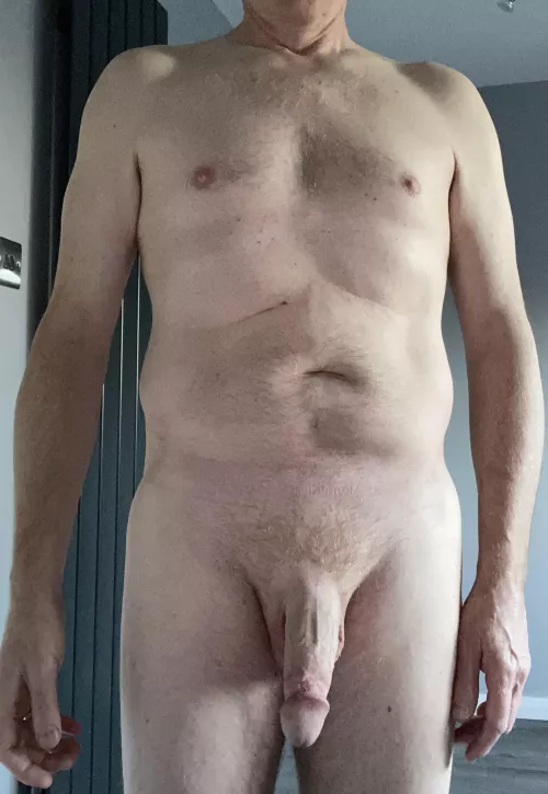 Happy Sunday Redditors. 52m 🇬🇧 just showing off…who wants to play?