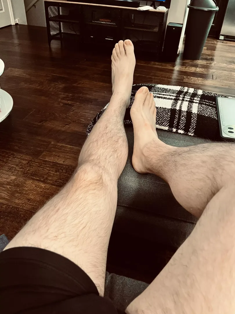 Happy Toes-day 😏🦶🏼