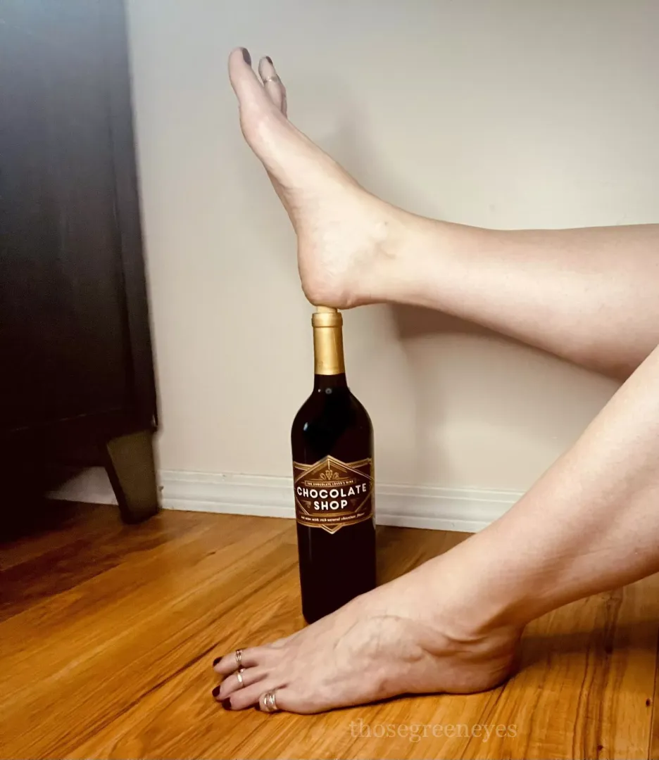 Happy Winesday!