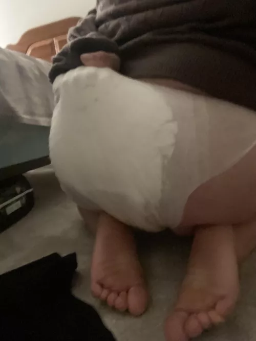 Has anyone seen a wet diaper wedgie before? 😘 f25 OC