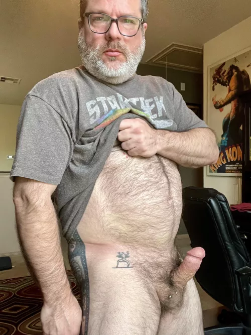 Have a great Friday and enjoy my dadbod pic that I took earlier this week.