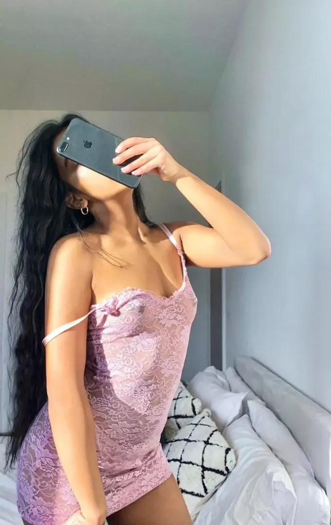 have you ever tasted a desi girl like me? 👀👅🍼💦