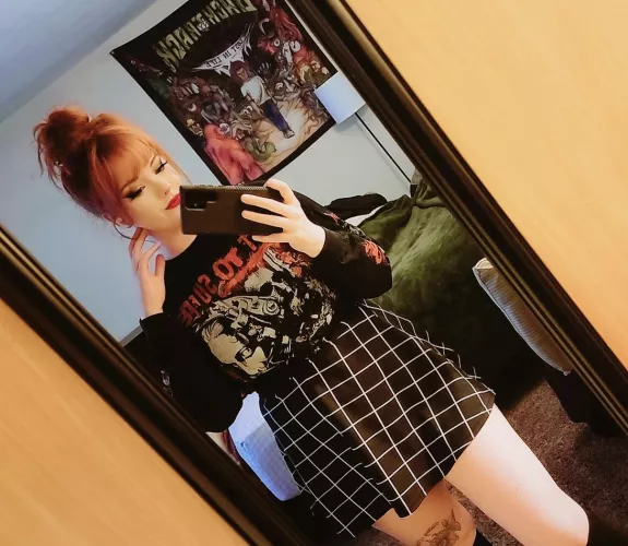Haven't posted in awhile. Enjoy my cute outfit