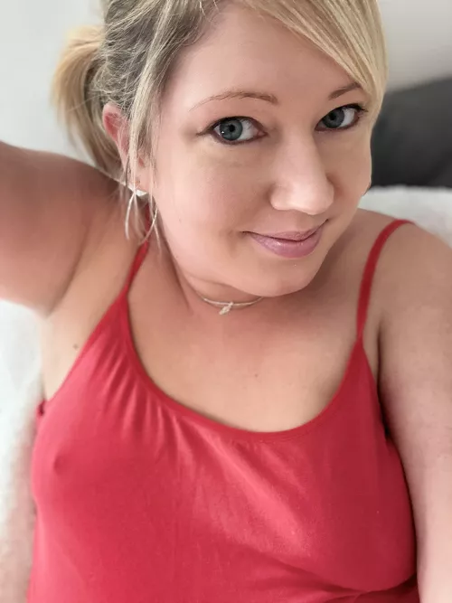 Having a relaxing day! 🥰❤️